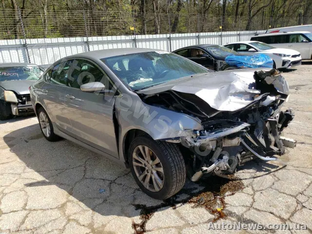 2015 Chrysler 200 — фото 4 (copart)