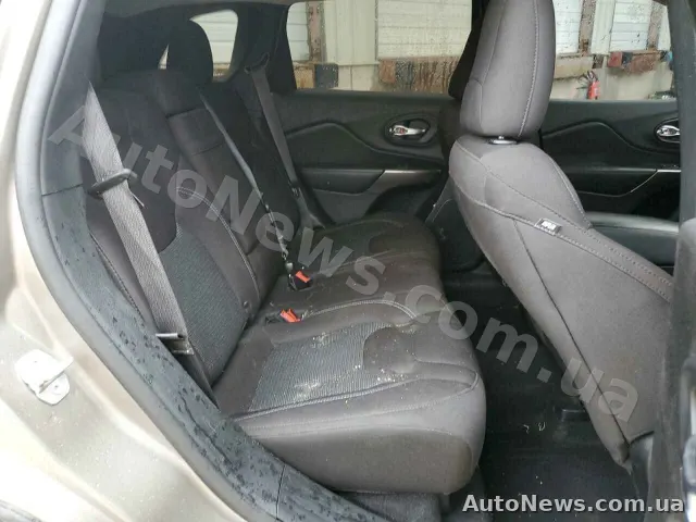 2019 Jeep Grand Cher — zdjęcie 11 (copart)