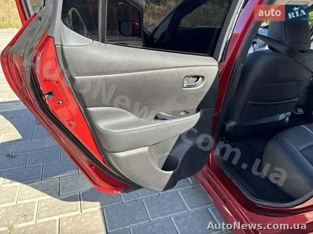 2022 Nissan Leaf, VIN 1N4BZ1CV6NC561391 — zdjęcie 12 (autoria)