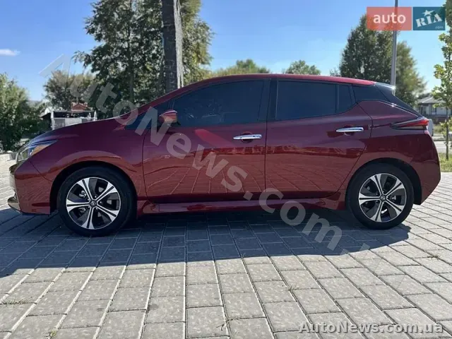2022 Nissan Leaf, VIN 1N4BZ1CV6NC561391 — zdjęcie 8 (autoria)
