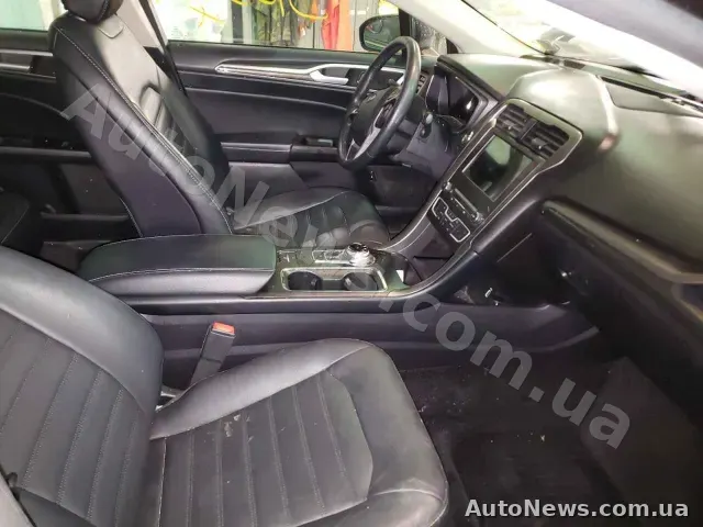 2016 Ford Fusion, VIN 3FA6P0PU1HR268412, держномер ВС0557РМ — фото 5 (copart)