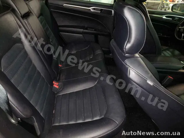2016 Ford Fusion, VIN 3FA6P0PU1HR268412, держномер ВС0557РМ — фото 6 (copart)