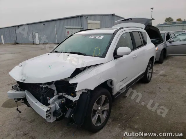 2016 Jeep Compass — photo 2 (copart)