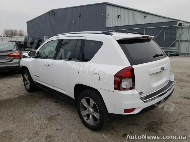 2016 Jeep Compass — photo 3 (copart)
