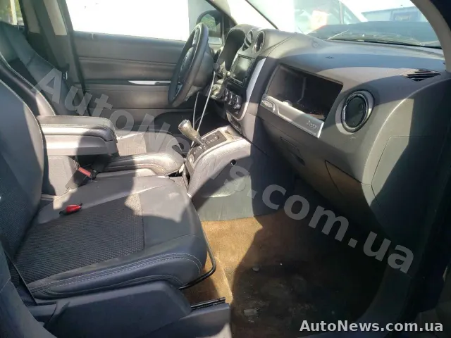 2015 Jeep Compass — zdjęcie 15 (copart)
