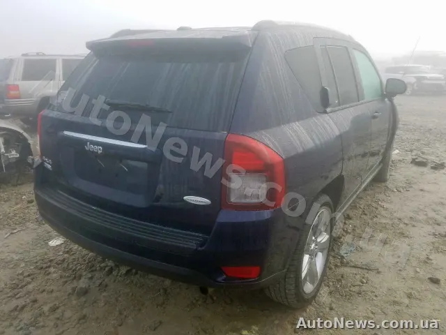 2015 Jeep Compass — zdjęcie 4 (copart)