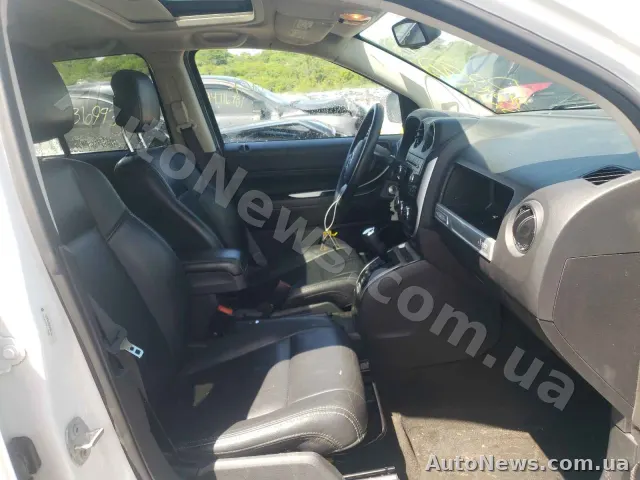 2016 Jeep Compass — фото 5 (copart)