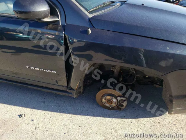 2013 Jeep Compass, VIN 1C4NJCEA0ED645768, nr rej. АЕ4927ХА — zdjęcie 9 (copart)