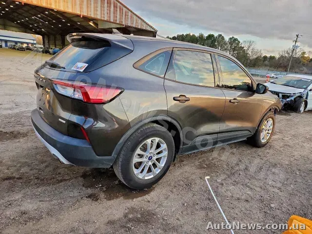 2020 Ford Escape, VIN 1FMCU0F65LUB89315 — photo 3 (copart)