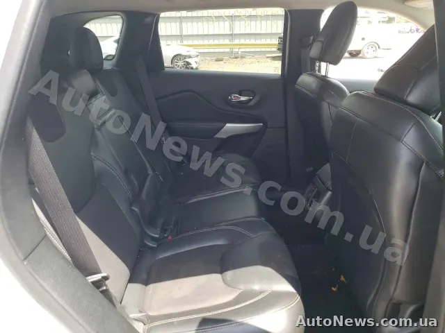2018 Jeep Cherokee — фото 6 (copart)