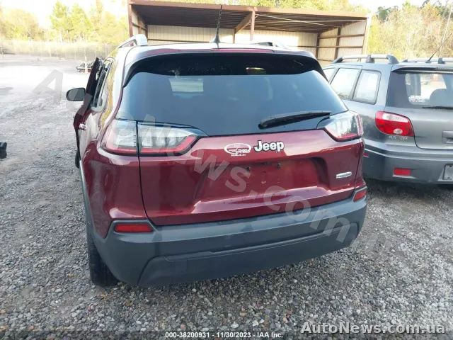 2021 Jeep Cherokee — фото 16 (iaai)