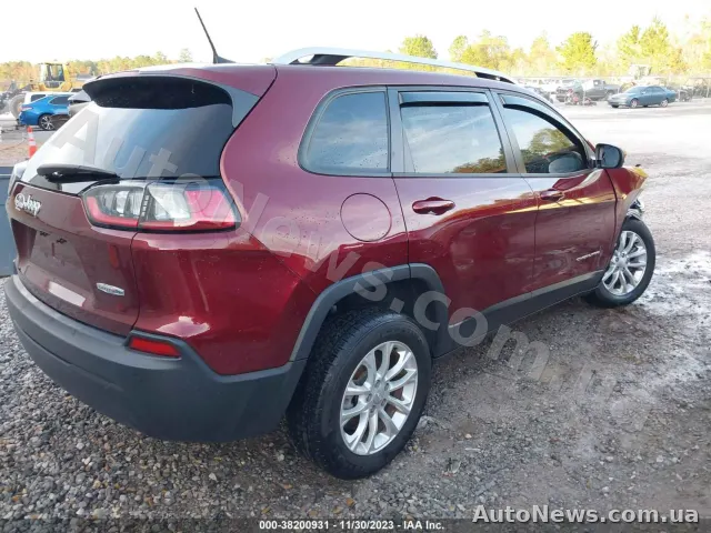 2021 Jeep Cherokee — фото 4 (iaai)