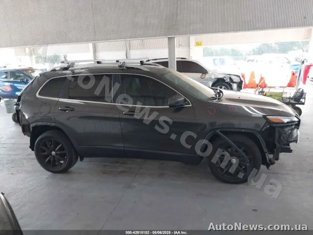 2015 Jeep Cherokee, VIN 1C4PJLDB7GW143933, госномер ВС5902ХЕ — фото 14 (iaai)