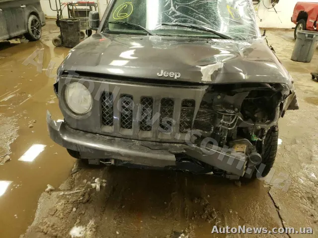 2016 Jeep Patriot — фото 9 (copart)