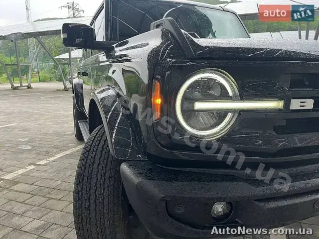 2023 Ford Bronco, VIN 1FMDE5BH8PLB87446 — фото 19 (autoria)