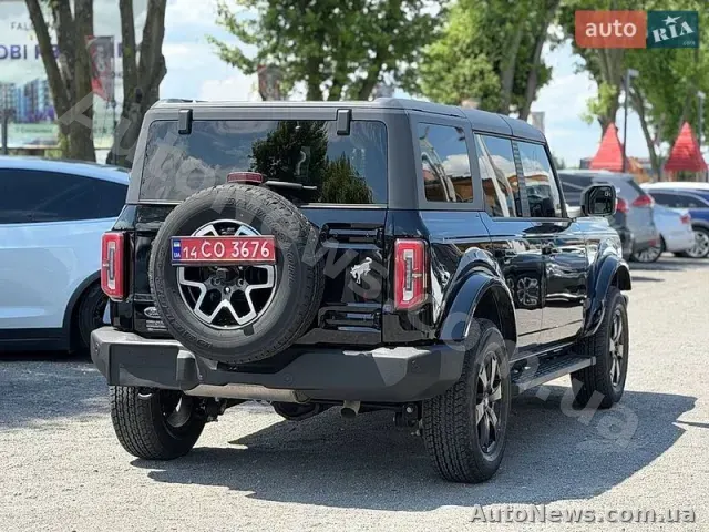 2023 Ford Bronco, VIN 1FMDE5BH8PLB87446 — фото 48 (autoria)