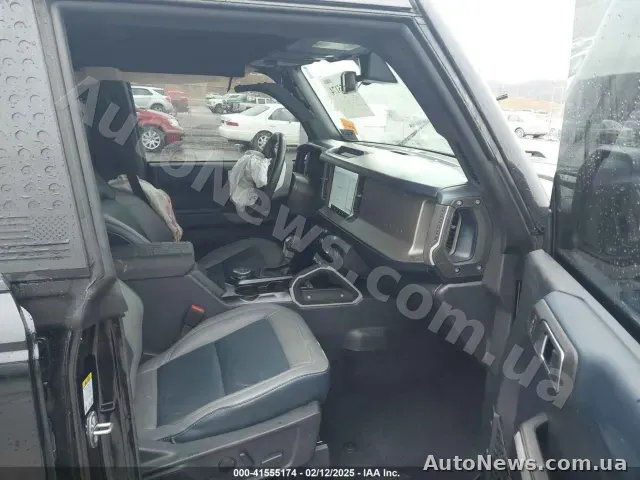 2023 Ford Bronco, VIN 1FMDE5BH8PLB87446 — фото 45 (iaai)