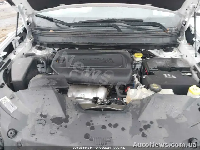 2019 Jeep Cherokee — фото 10 (iaai)