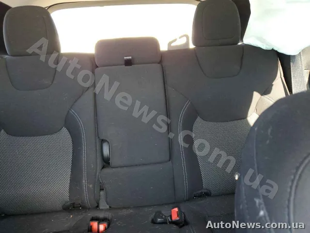2021 Jeep Cherokee — фото 10 (copart)