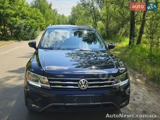 2021 Volkswagen Tiguan, VIN 3VV2B7AX7MM072647 — фото 2 (autoria)