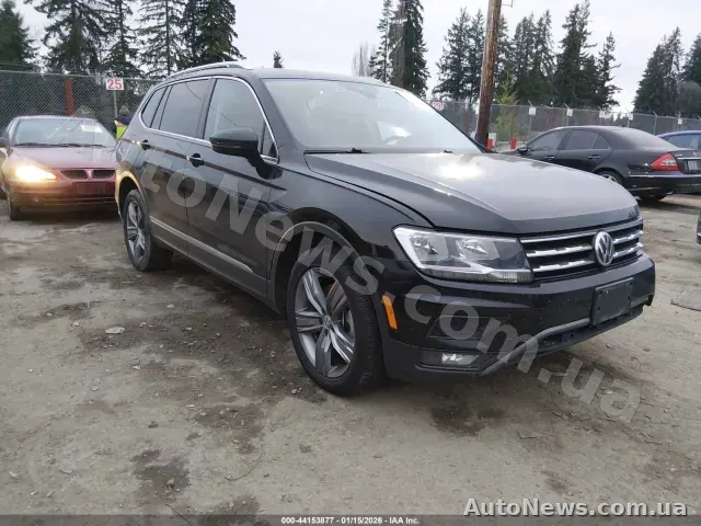 2021 Volkswagen Tiguan, VIN 3VV2B7AX7MM072647 — фото 1 (iaai)