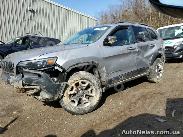 2018 Jeep Cherokee, VIN 1C4PJMBX6KD362312, nr rej. КА2038ТЕ — zdjęcie 1 (copart)