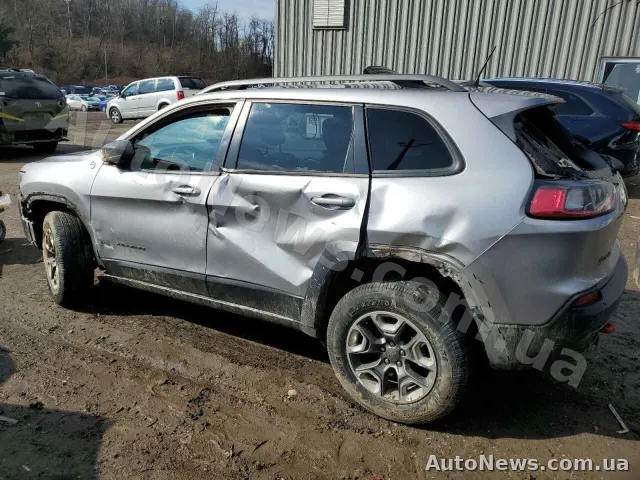 2018 Jeep Cherokee, VIN 1C4PJMBX6KD362312, nr rej. КА2038ТЕ — zdjęcie 2 (copart)
