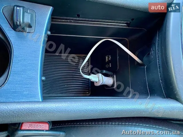 2014 Chrysler 200 — photo 20 (autoria)