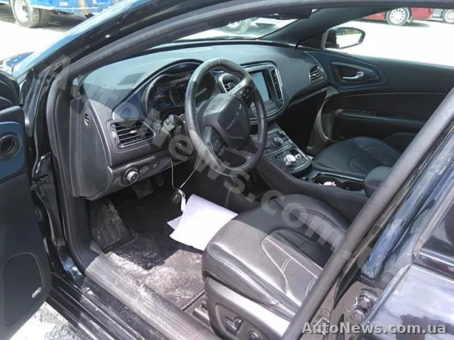 2015 Chrysler 200 — photo 3 (manheim)