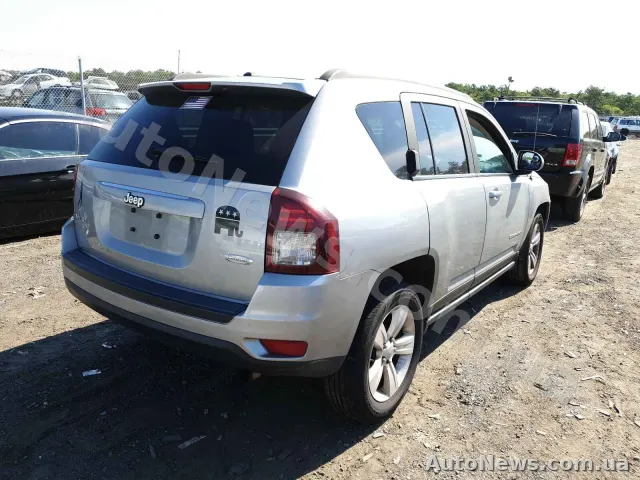 2016 Jeep Compass — фото 4 (copart)