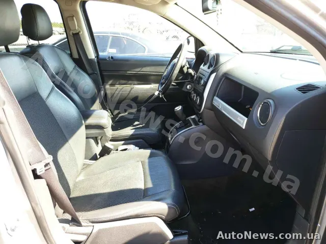 2016 Jeep Compass — фото 5 (copart)