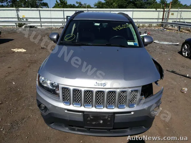 2016 Jeep Compass — фото 9 (copart)