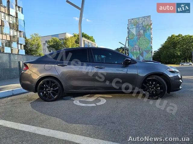 2016 Dodge Dart — photo 6 (autoria)
