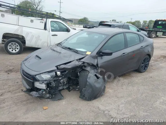 2016 Dodge Dart — photo 2 (iaai)