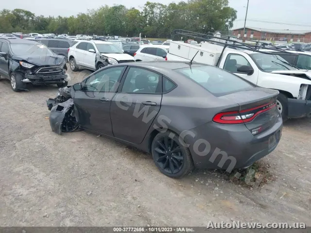 2016 Dodge Dart — photo 3 (iaai)