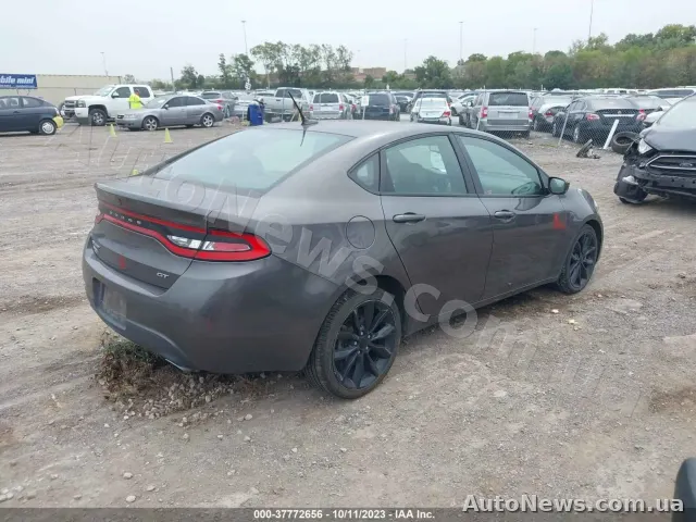 2016 Dodge Dart — photo 4 (iaai)