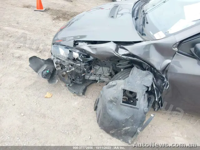 2016 Dodge Dart — photo 6 (iaai)