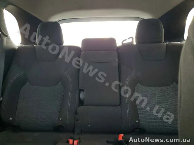 2018 Jeep Grand Cher, VIN 1C4PJLCB5KD178234, nr rej. СВ0819ЕХ — zdjęcie 10 (copart)