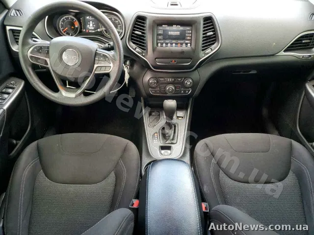 2018 Jeep Grand Cher, VIN 1C4PJLCB5KD178234, nr rej. СВ0819ЕХ — zdjęcie 8 (copart)