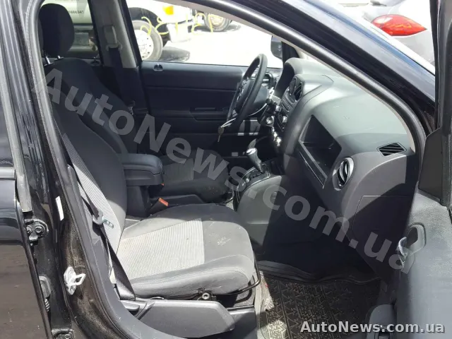 2012 Jeep Compass — zdjęcie 5 (copart)