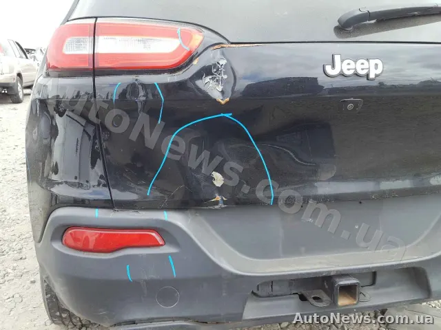 2016 Jeep Cherokee, VIN 1C4PJLAB9HW548679, госномер КА4743ЕК — фото 9 (copart)