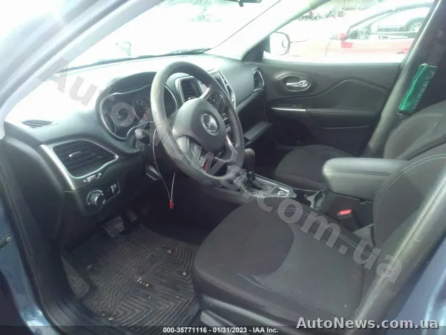 2019 Jeep Cherokee, VIN 1C4PJLCB8LD542552, nr rej. КІ0242АВ — zdjęcie 5 (iaai)