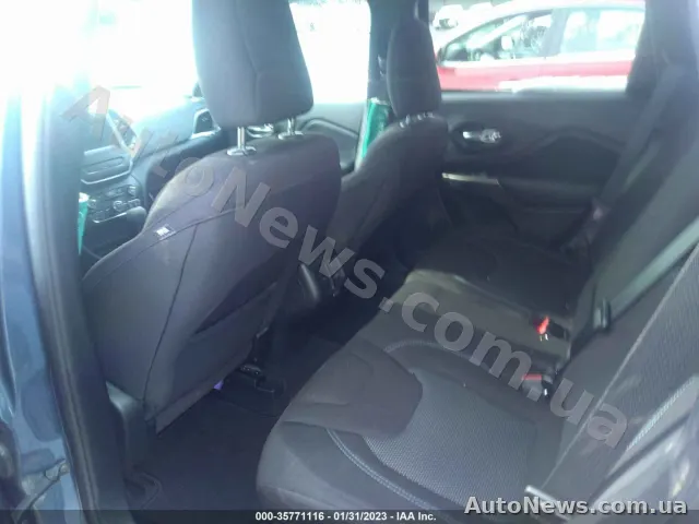 2019 Jeep Cherokee, VIN 1C4PJLCB8LD542552, nr rej. КІ0242АВ — zdjęcie 8 (iaai)