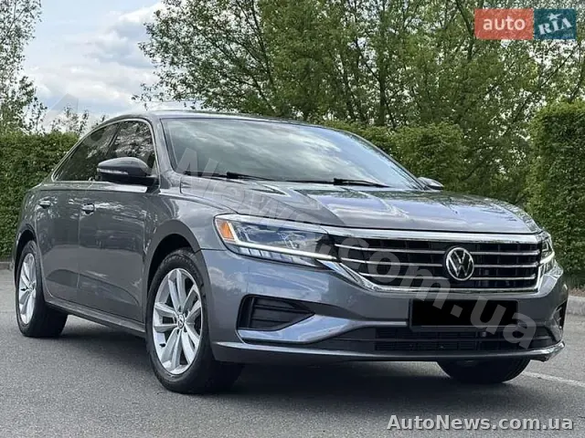 2020 Volkswagen Passat, VIN 1VWSA7A36LC023256, держномер КА4001РЕ — фото 2 (autoria)