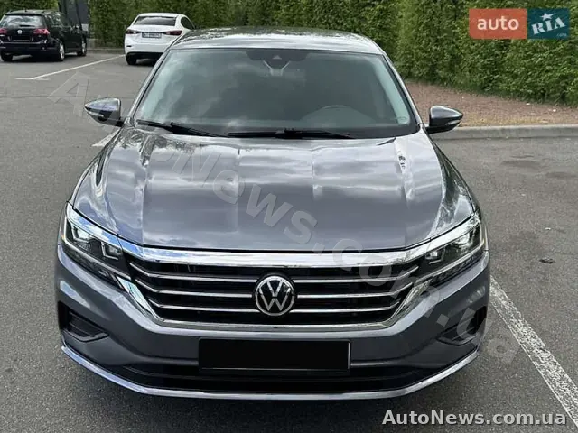 2020 Volkswagen Passat, VIN 1VWSA7A36LC023256, держномер КА4001РЕ — фото 3 (autoria)