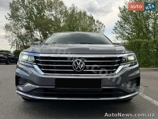 2020 Volkswagen Passat, VIN 1VWSA7A36LC023256, держномер КА4001РЕ — фото 4 (autoria)