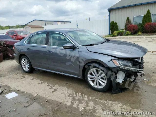2020 Volkswagen Passat, VIN 1VWSA7A36LC023256, держномер КА4001РЕ — фото 4 (copart)