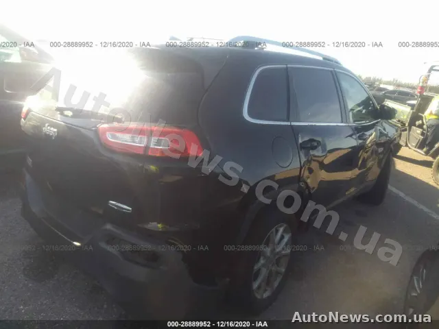 2016 Jeep Cherokee — zdjęcie 4 (iaai)