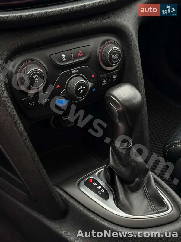 2012 Dodge Dart — photo 25 (autoria)