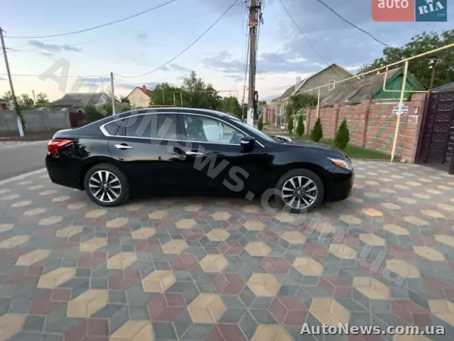 2017 Nissan Altima, VIN 1N4AL3AP4HC478527, nr rej. ВН9868ТН — zdjęcie 4 (autoria)